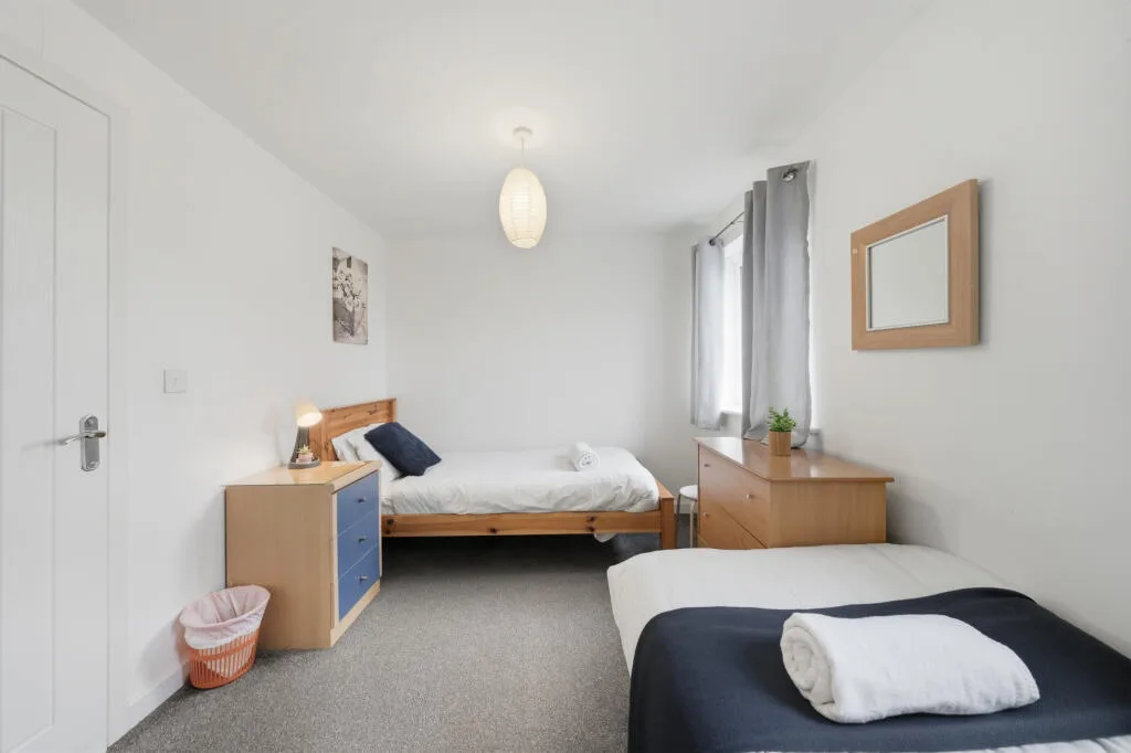 2 bedroom house for rent