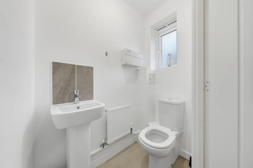 2 bedroom house for rent