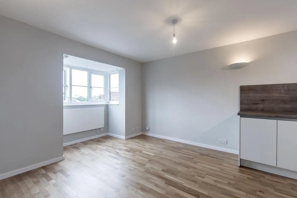 1 bedroom ground floor flat for rent