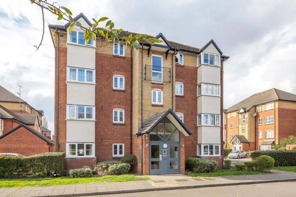 1 bedroom ground floor flat for rent