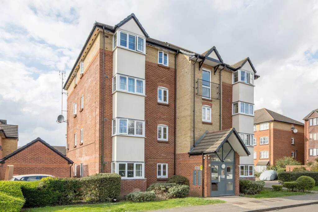 1 bedroom ground floor flat for rent