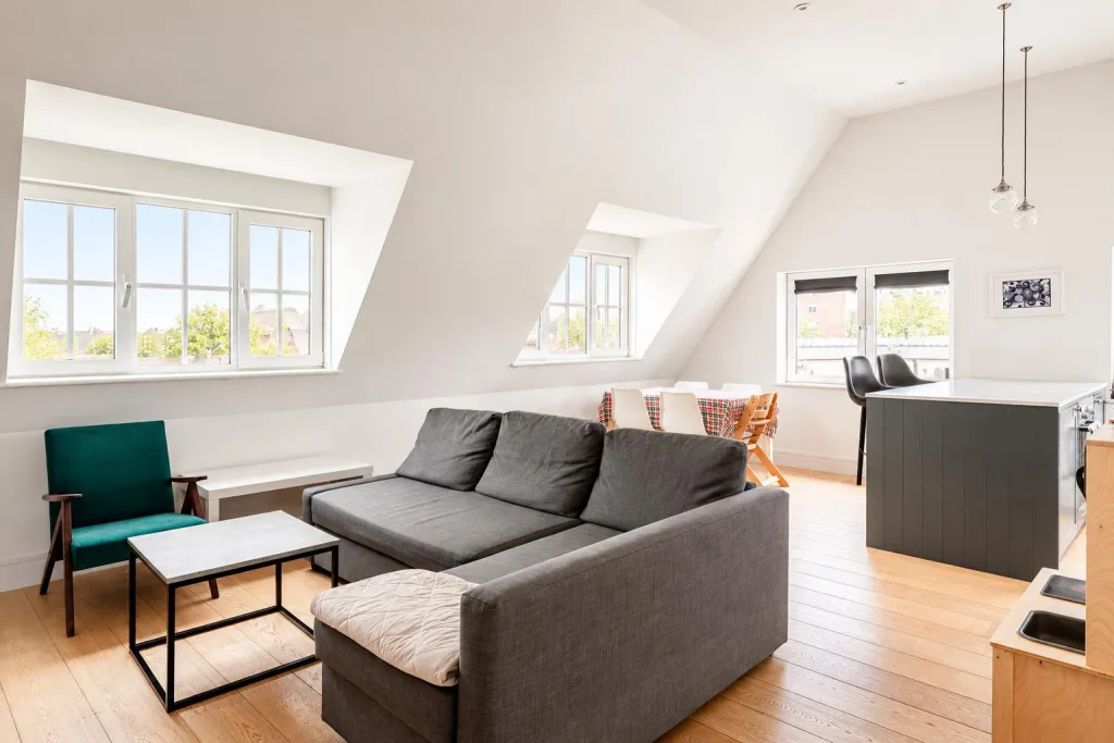 2 bedroom house for rent