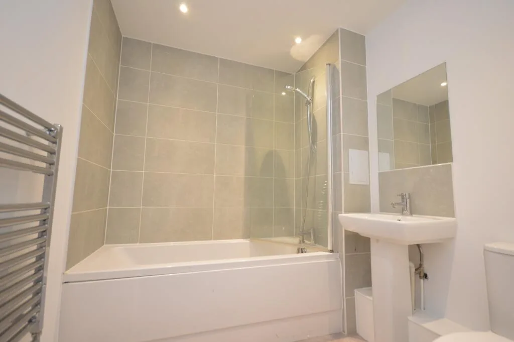 1 bedroom house for rent