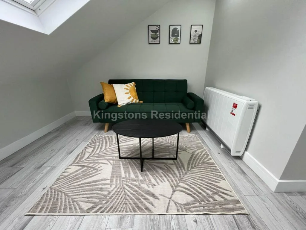 2 bedroom flat for rent