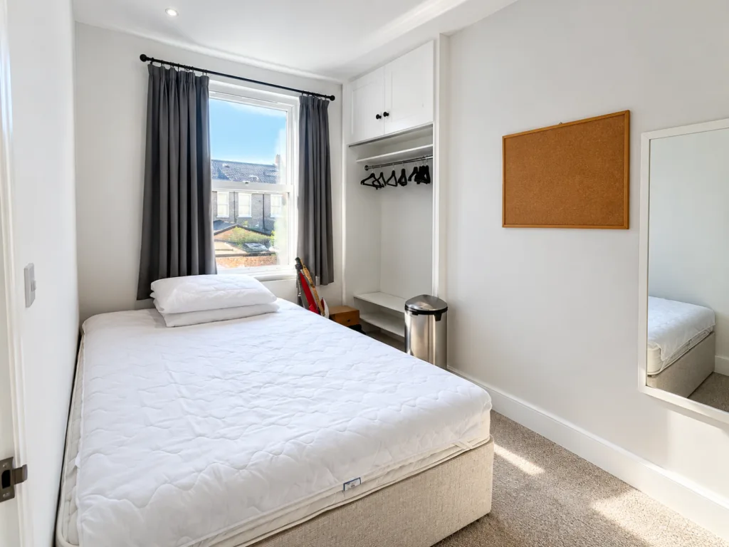 2 bedroom flat for rent