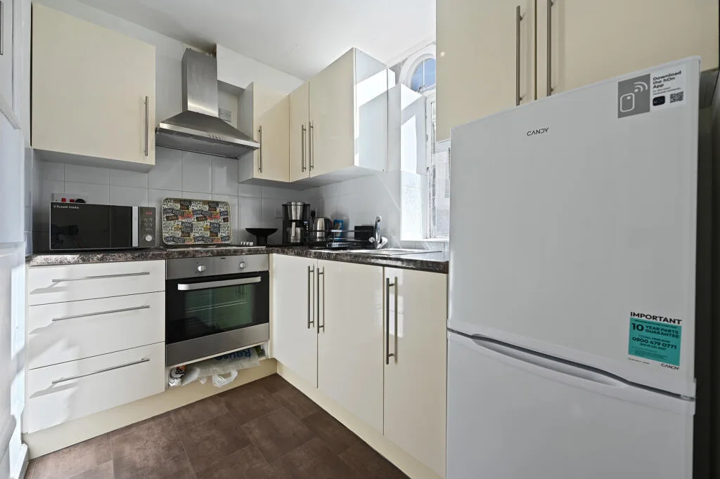 Studio flat for rent