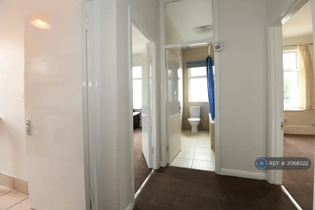 3 bedroom flat for rent