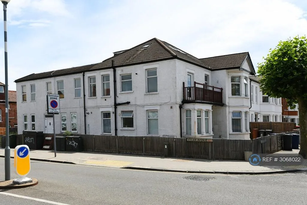 3 bedroom flat for rent
