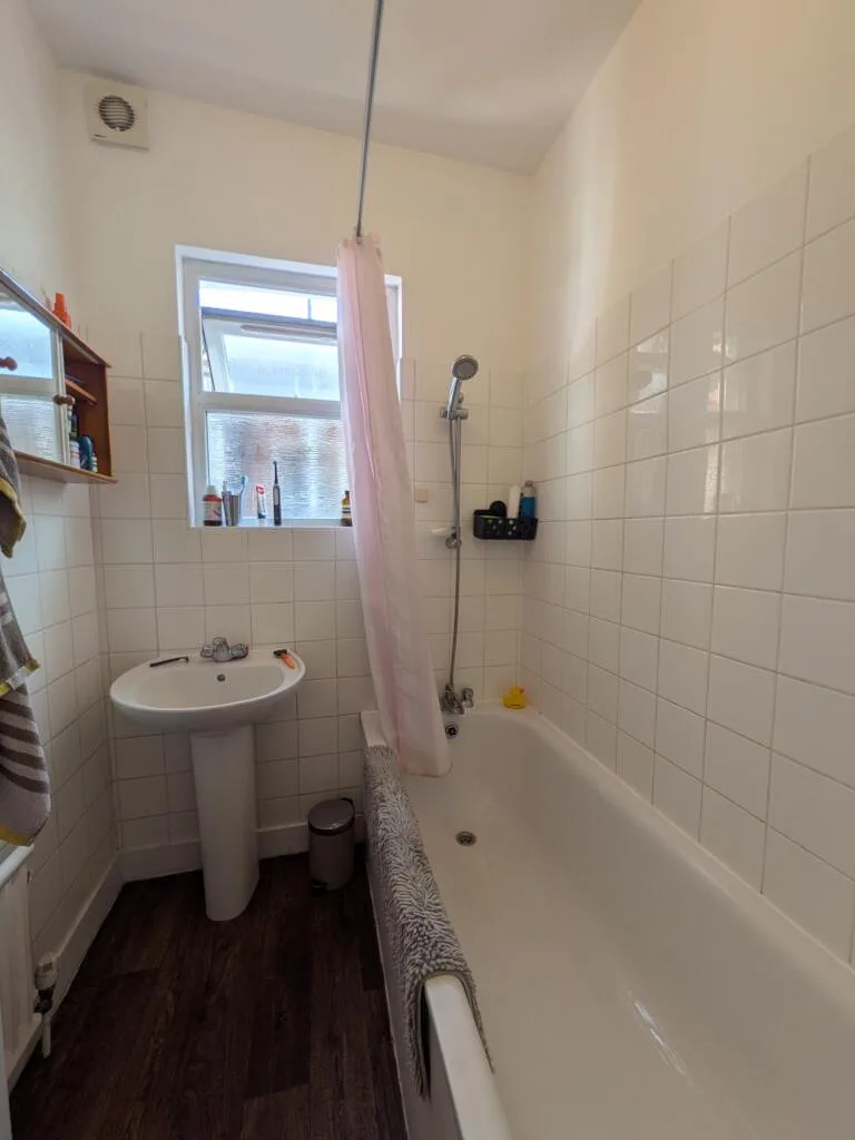 4 bedroom house for rent