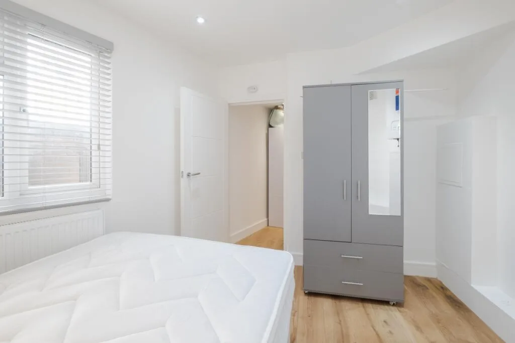 2 bedroom flat for rent