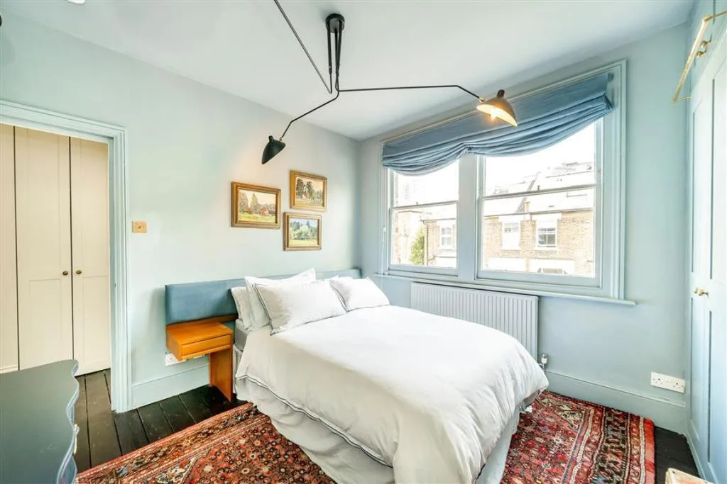 4 bedroom terraced house for rent