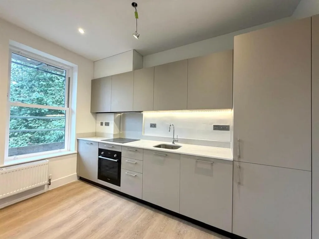 2 bedroom flat for rent
