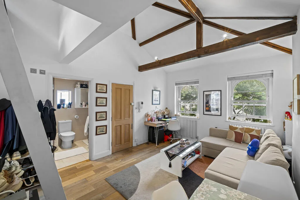1 bedroom flat for rent