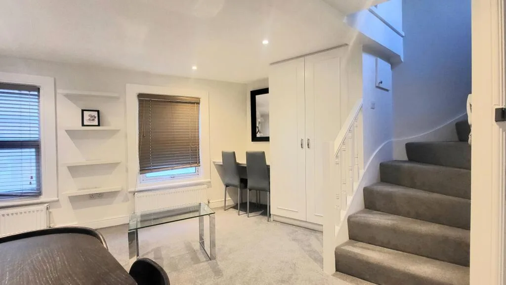 1 bedroom apartment for rent