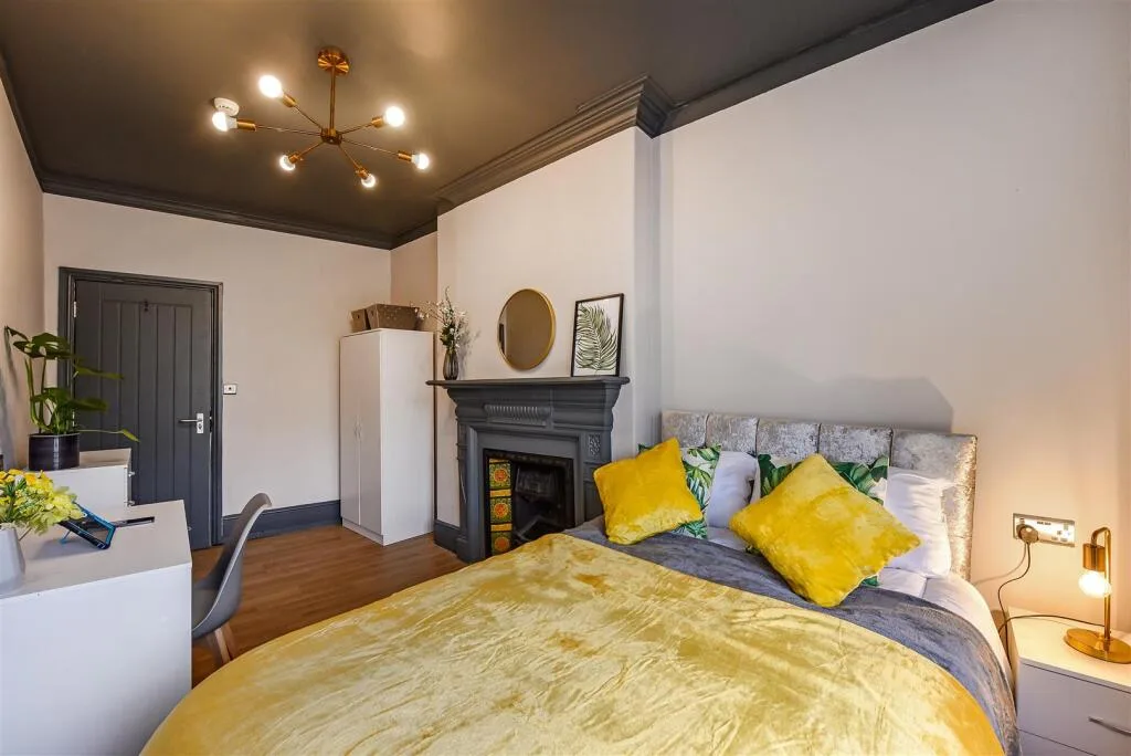 5 bedroom maisonette for rent