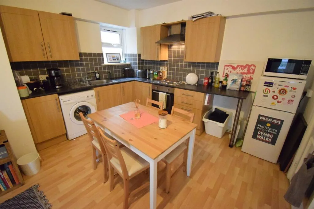 1 bedroom house for rent