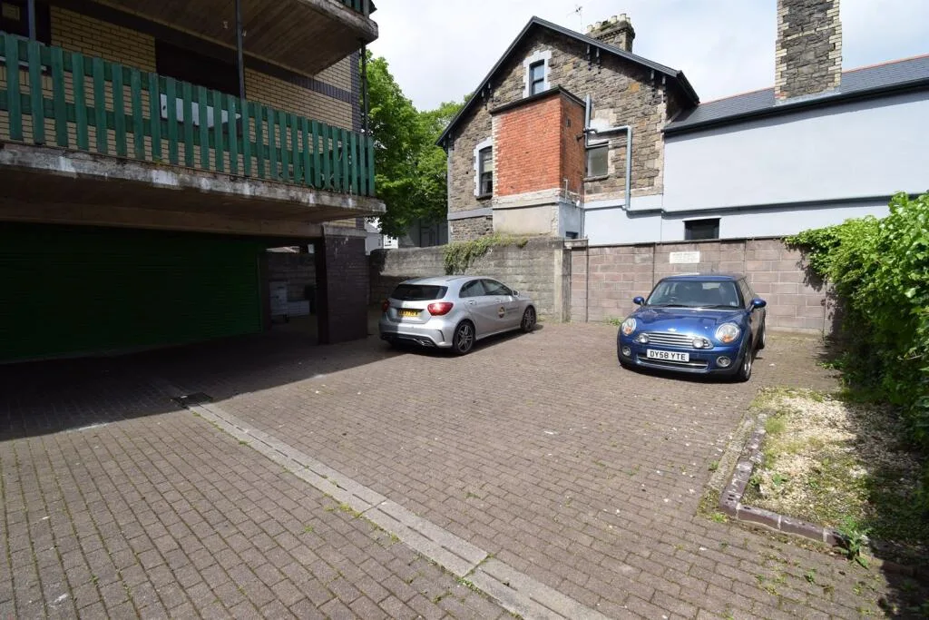 1 bedroom house for rent