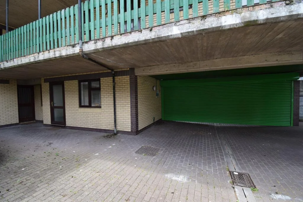 1 bedroom house for rent