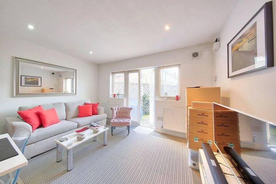 1 bedroom apartment for rent