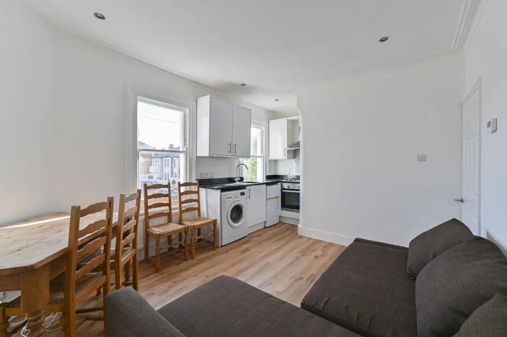 1 bedroom flat for rent