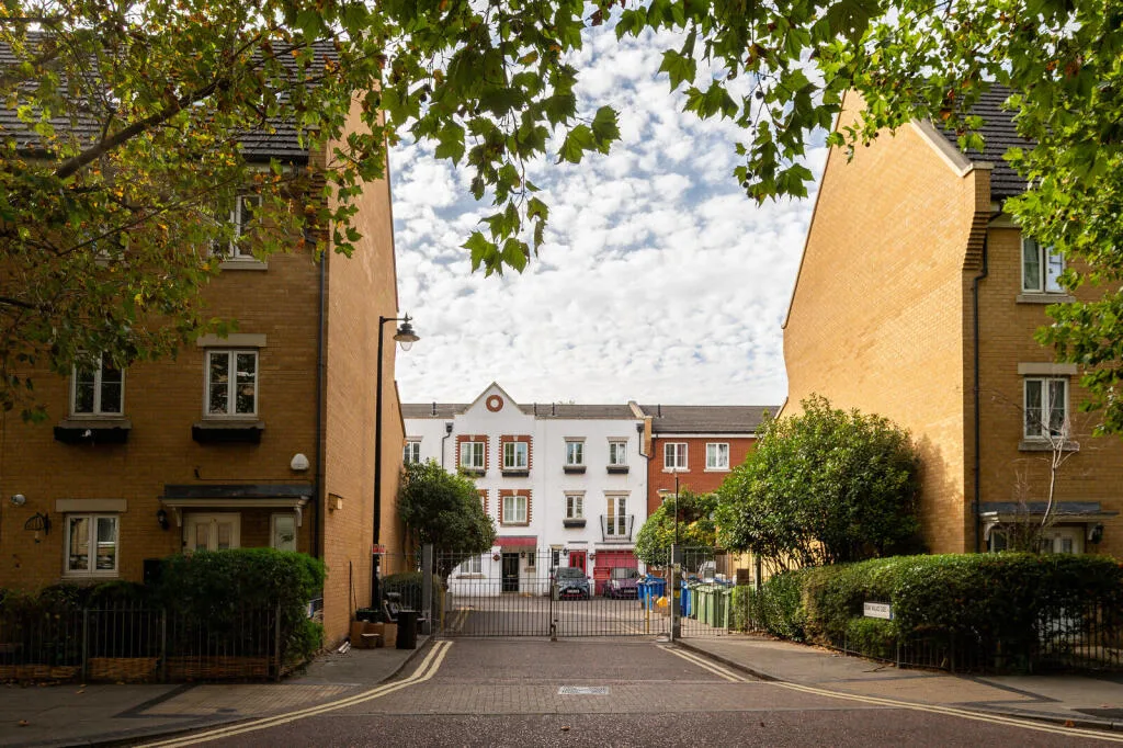 4 bedroom flat for rent