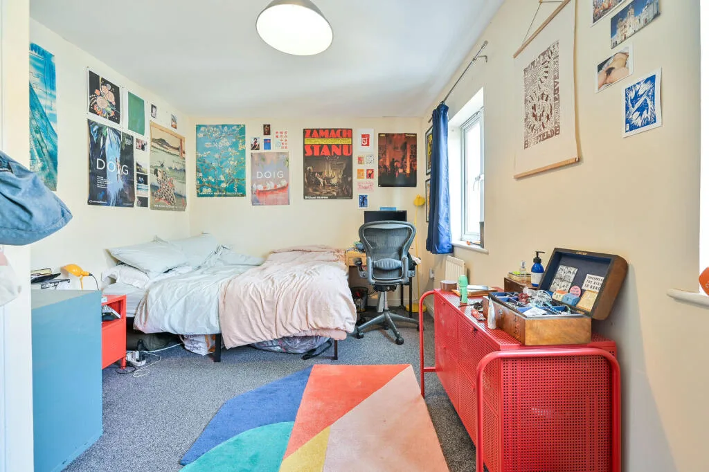 4 bedroom flat for rent