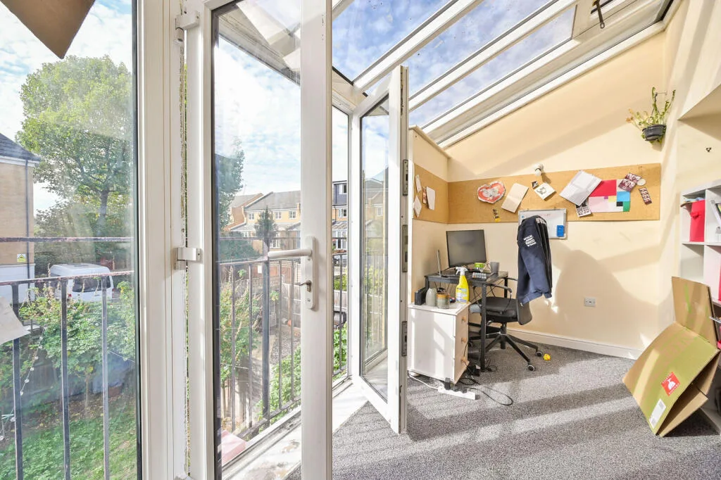 4 bedroom flat for rent