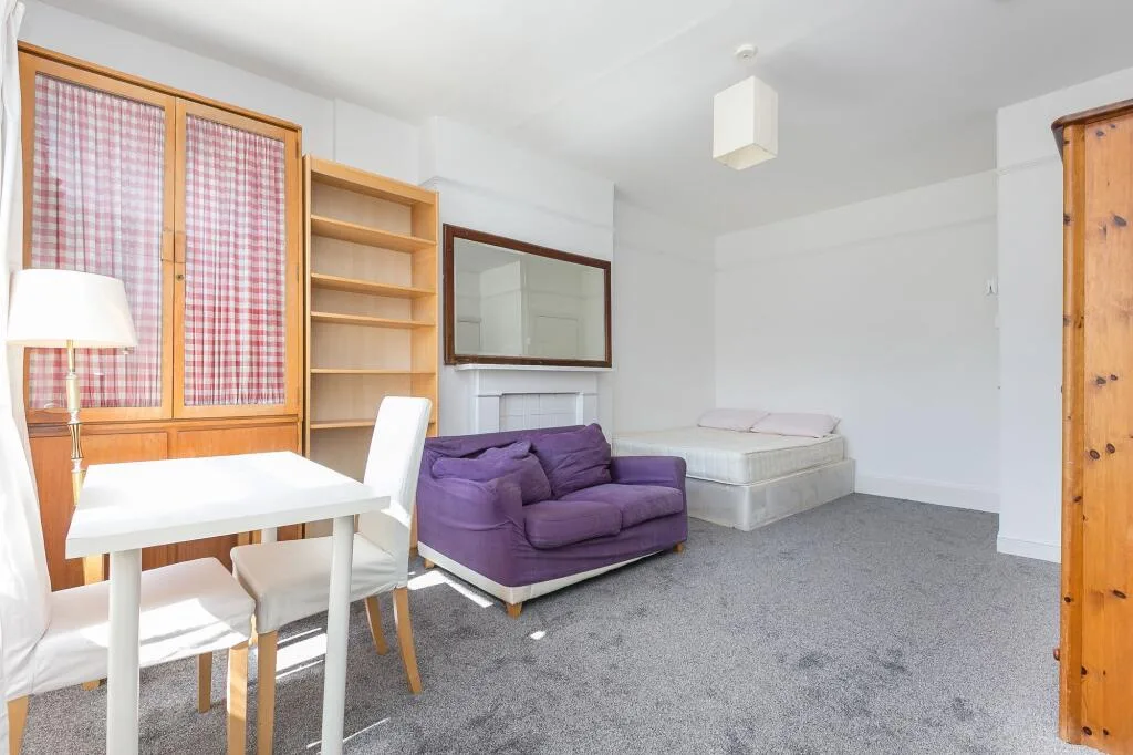 1 bedroom flat for rent