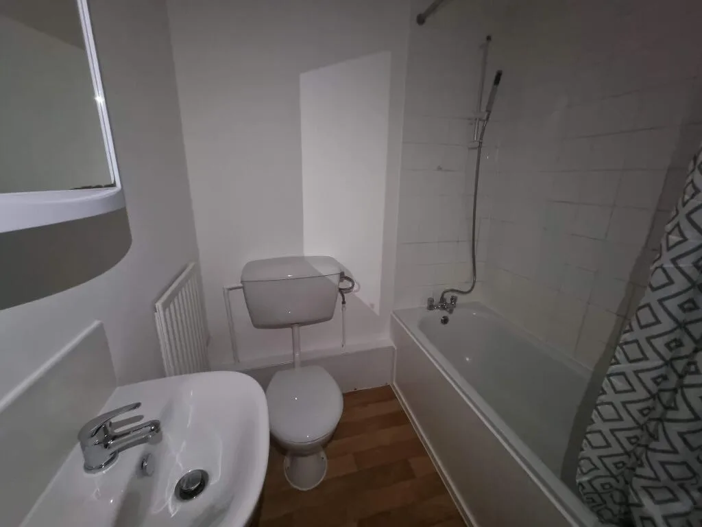 1 bedroom ground floor flat for rent