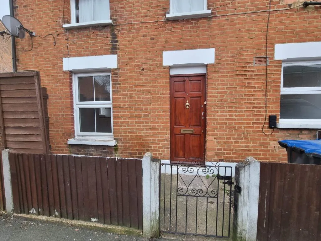 1 bedroom ground floor flat for rent