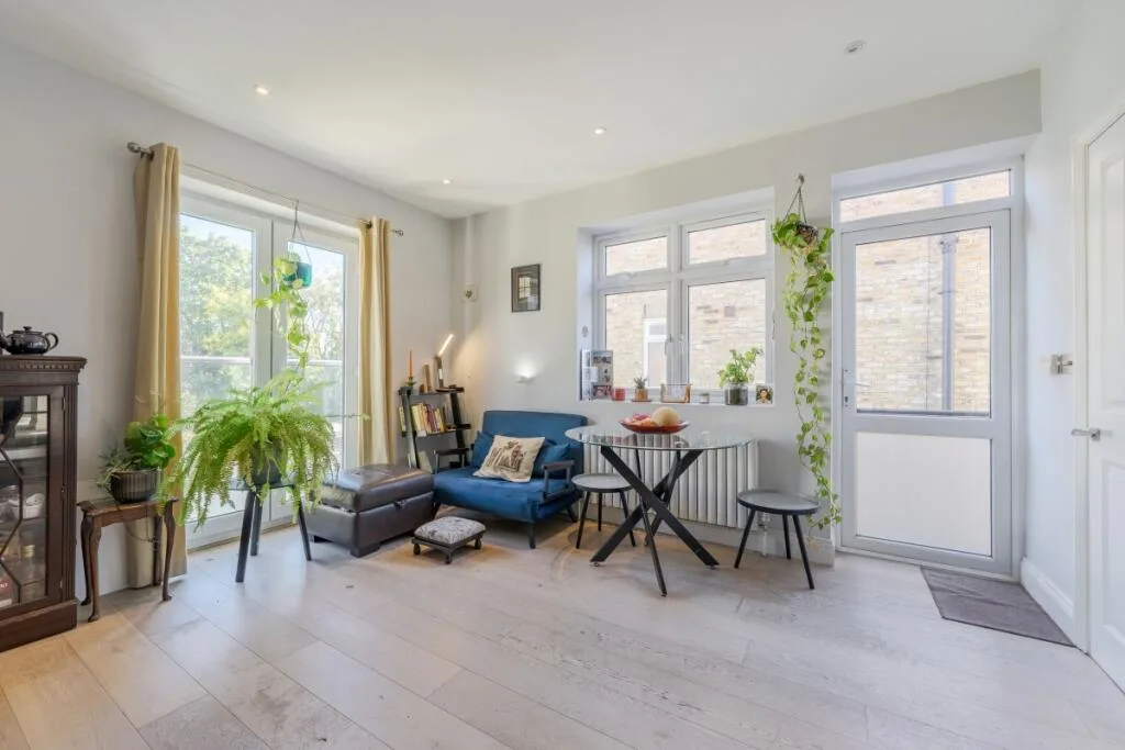 4 bedroom duplex for rent