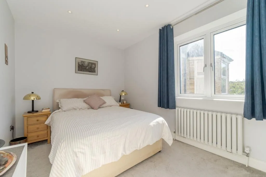 4 bedroom duplex for rent