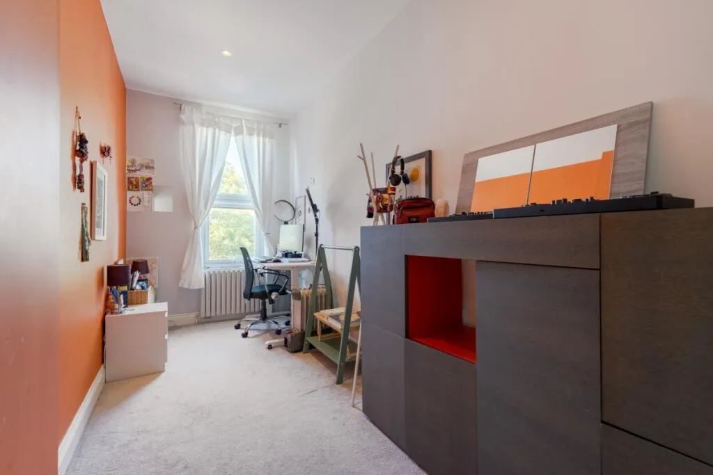 4 bedroom duplex for rent