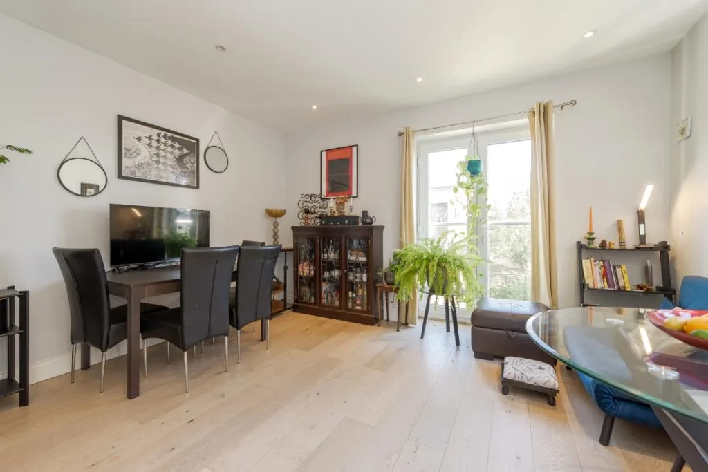 4 bedroom duplex for rent