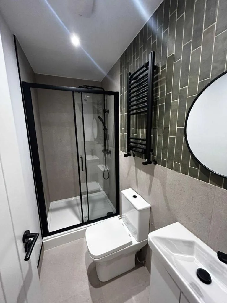 6 bedroom terraced house for rent