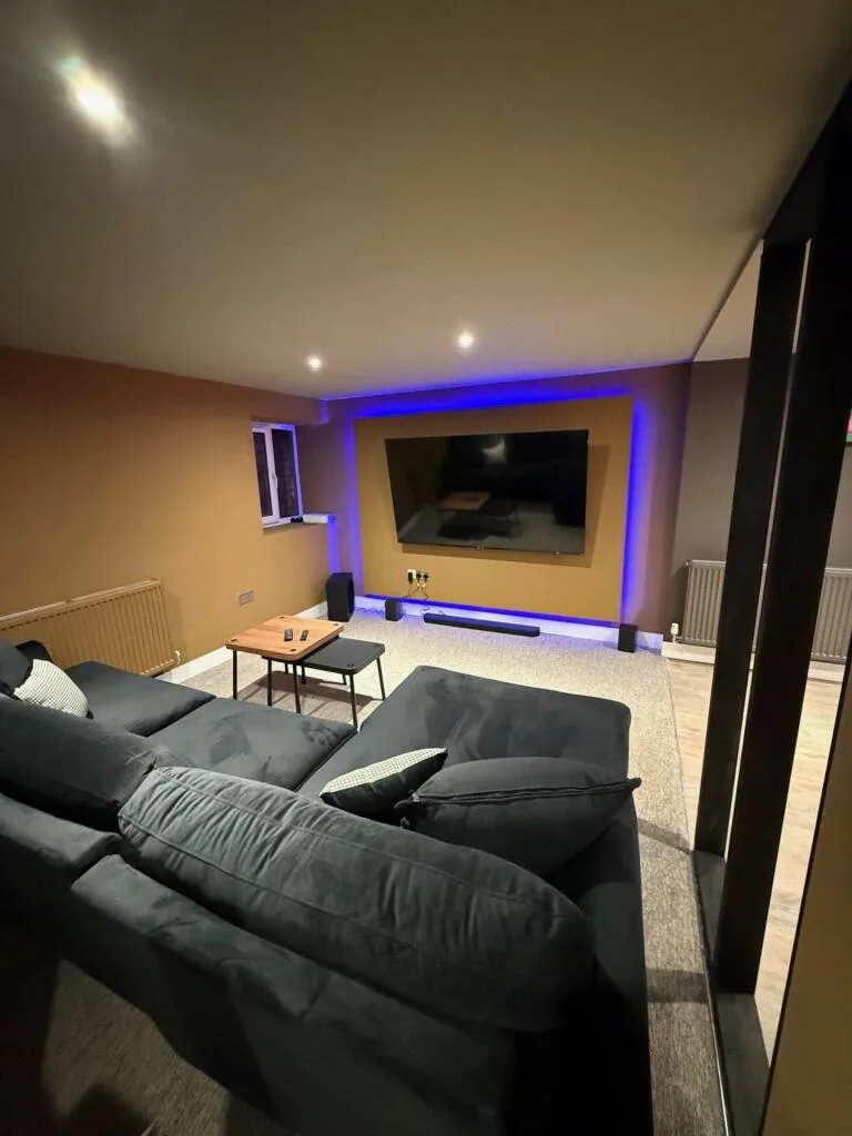 6 bedroom terraced house for rent