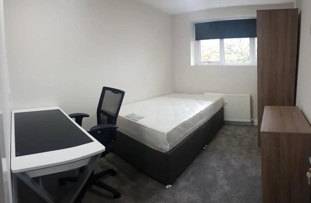 4 bedroom flat for rent