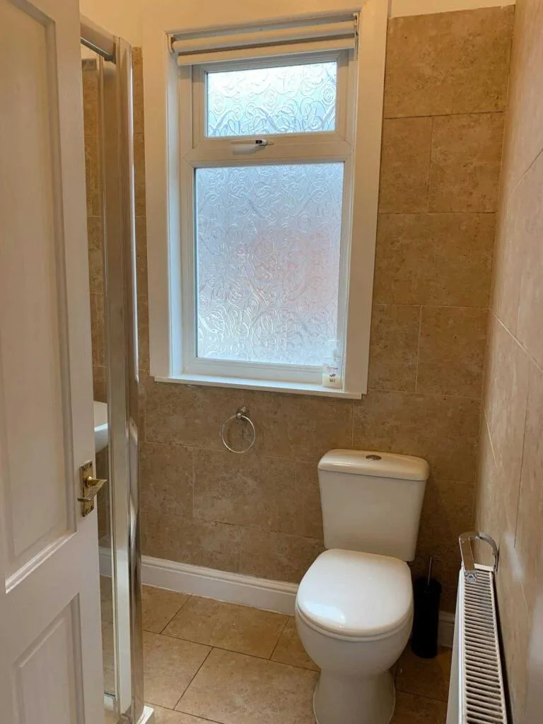 5 bedroom terraced house for rent