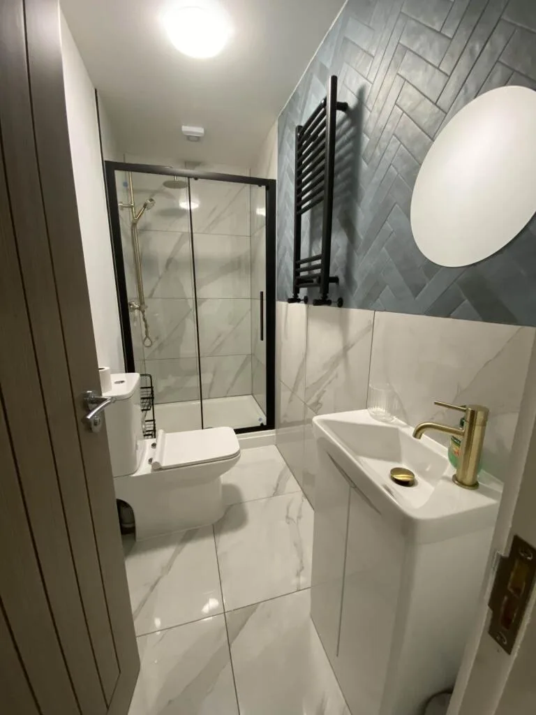 6 bedroom terraced house for rent