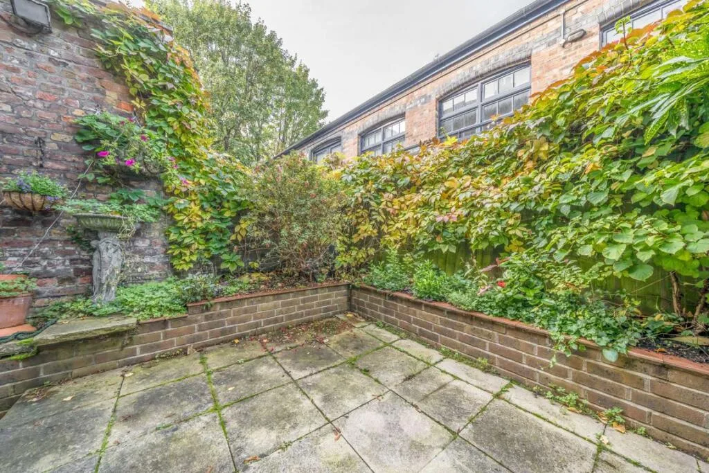 4 bedroom house for rent