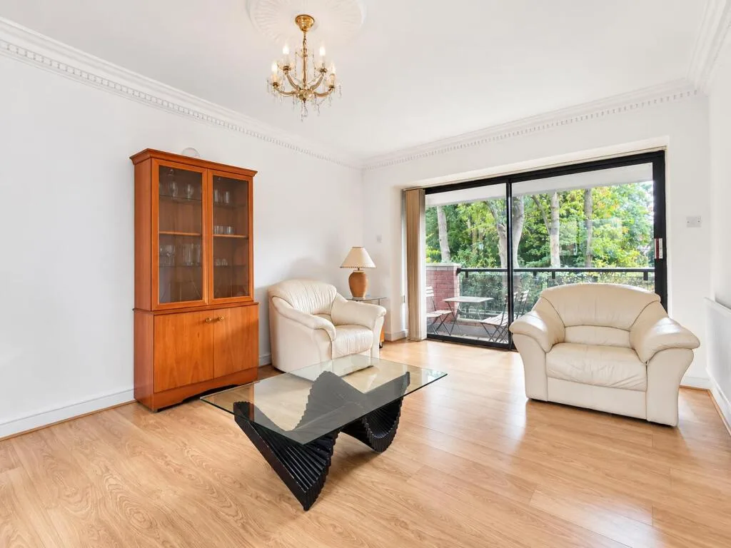 2 bedroom flat for rent