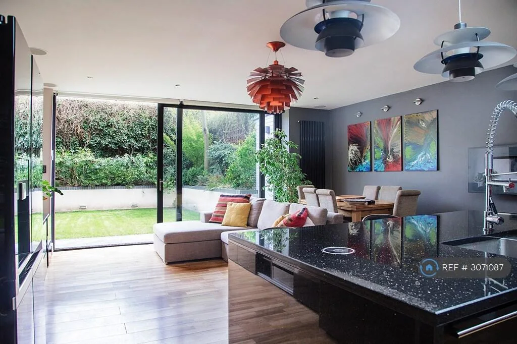 3 bedroom flat for rent