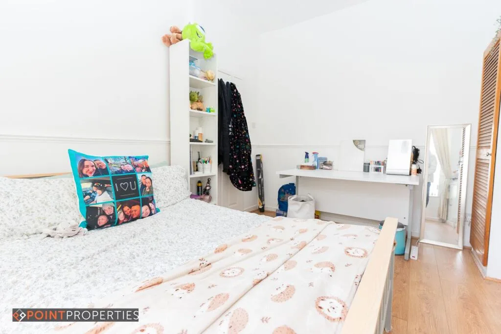 4 bedroom terraced house for rent