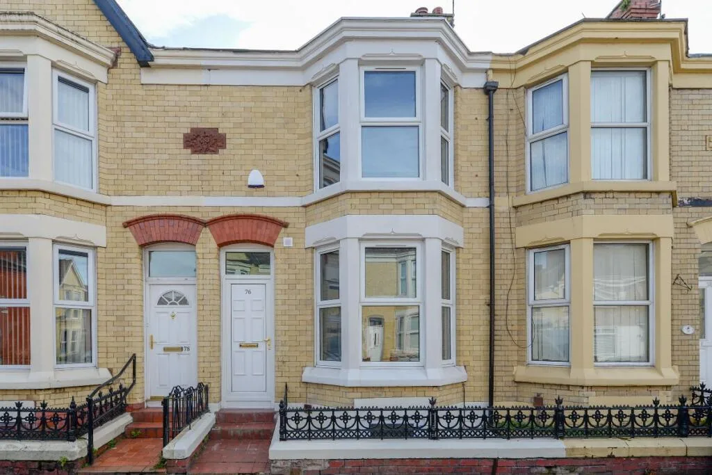 6 bedroom terraced house for rent