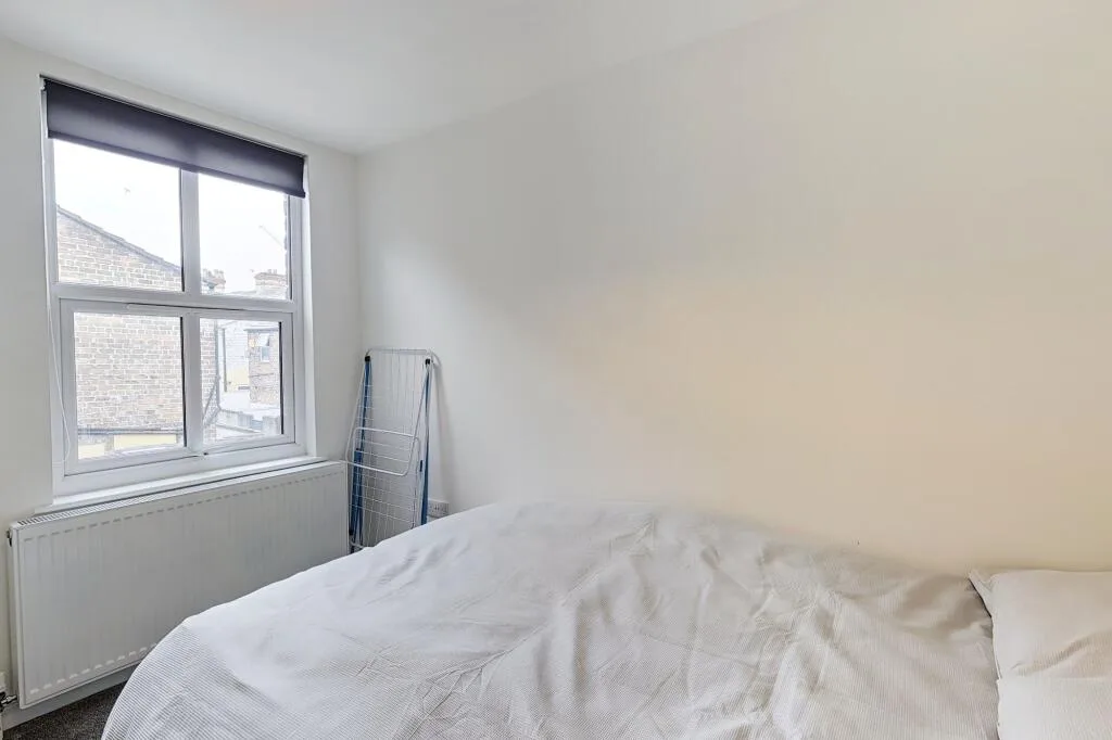 6 bedroom terraced house for rent