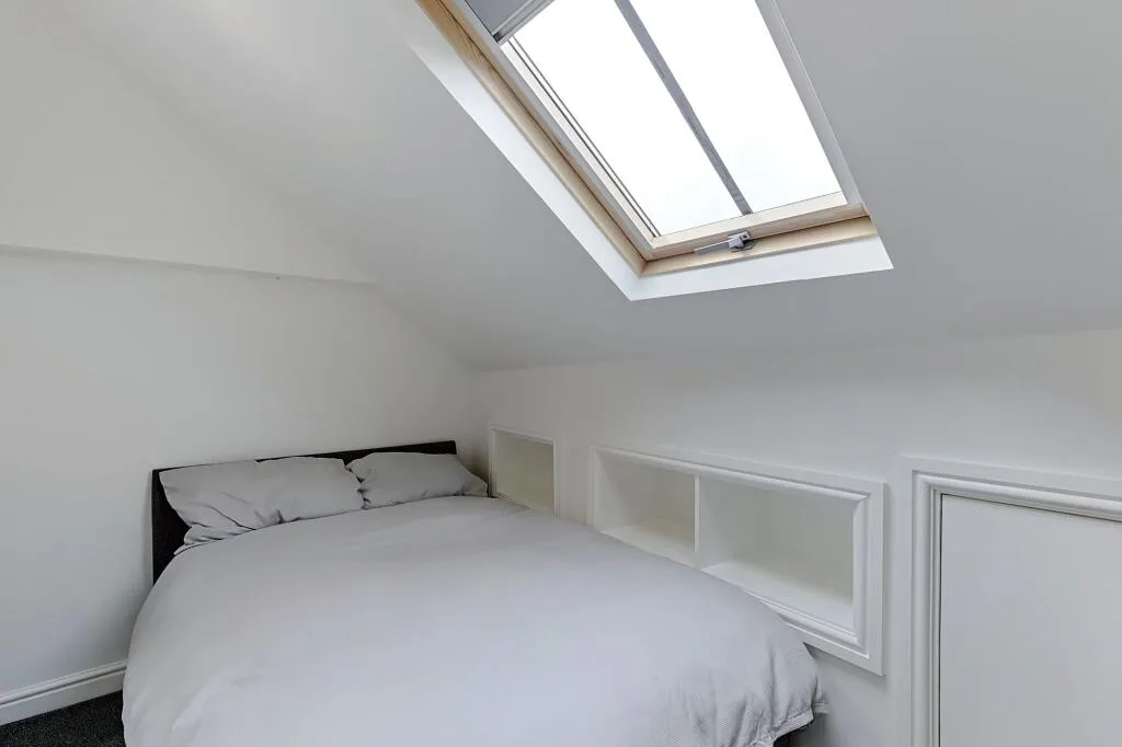 6 bedroom terraced house for rent