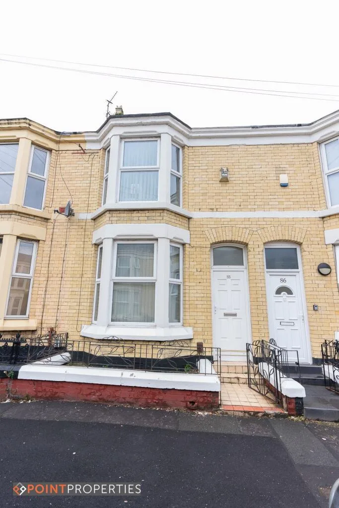 4 bedroom terraced house for rent