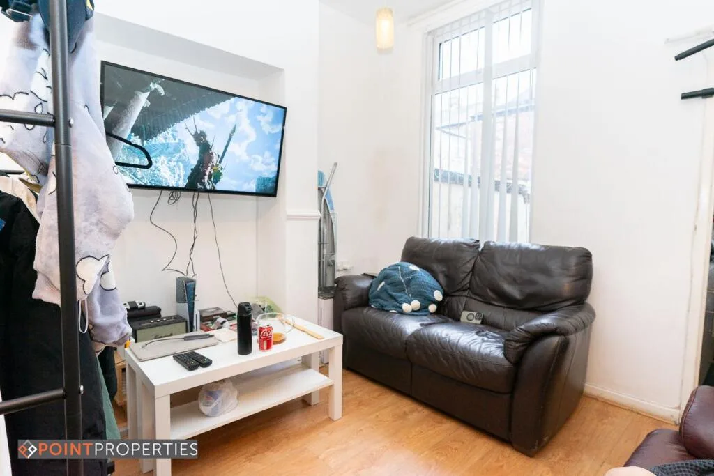 4 bedroom terraced house for rent
