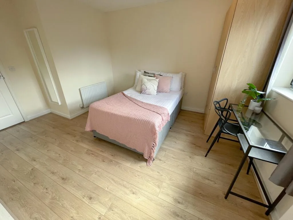 4 bedroom terraced house for rent