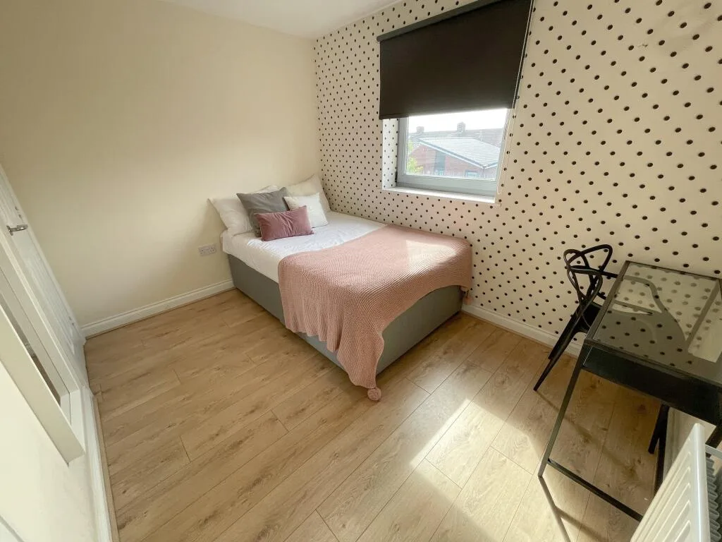 4 bedroom terraced house for rent